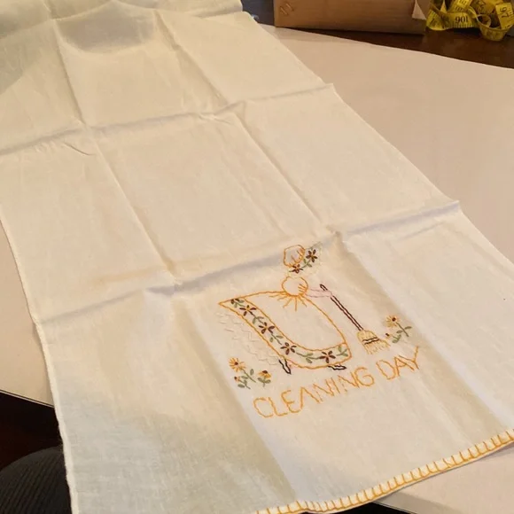 Vintage tea towels days of the week bake iron cleaning market gardening … - Picture 6 of 15